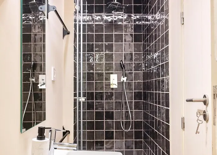 42 2 F Historical At Cardosas Block * Порту