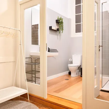Daire Stylish 2br In Cardosas - - 2f *