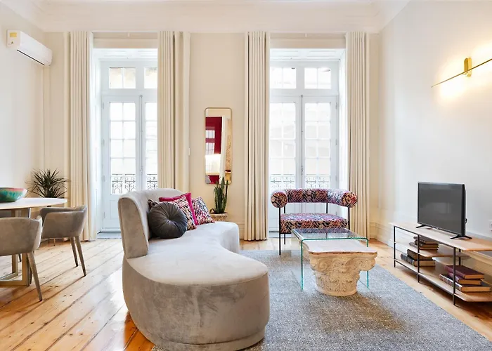 Apartment 42 2 F Historical At Cardosas Block *