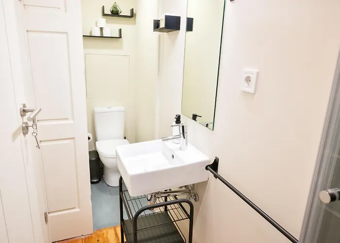 42 2 F Historical At Cardosas Block *