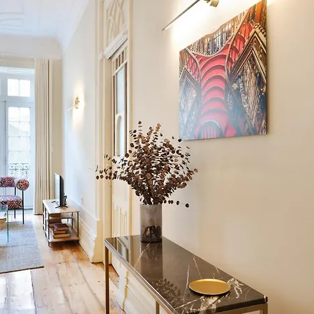 42 2 F Historical At Cardosas Block Apartment *