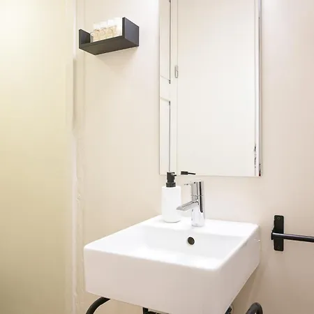 Apartment 42 2 F Historical At Cardosas Block Porto