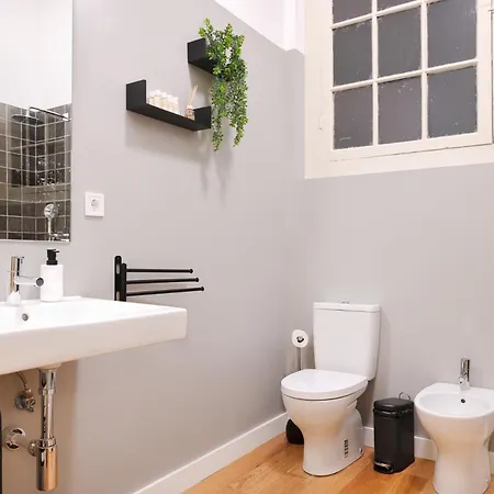 Διαμέρισμα Stylish 2br In Cardosas - - 2f *